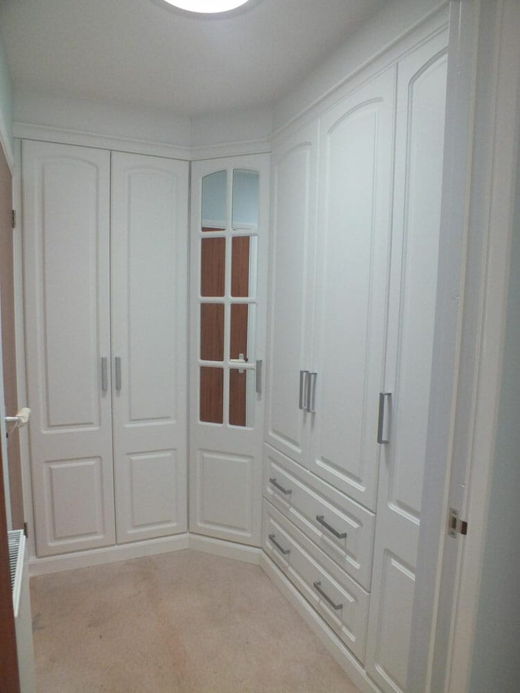 Crown Chantilly Fitted Bedroom